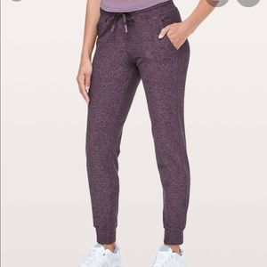 Lululemon ready to rulu jogger size 8 NWOT, purple